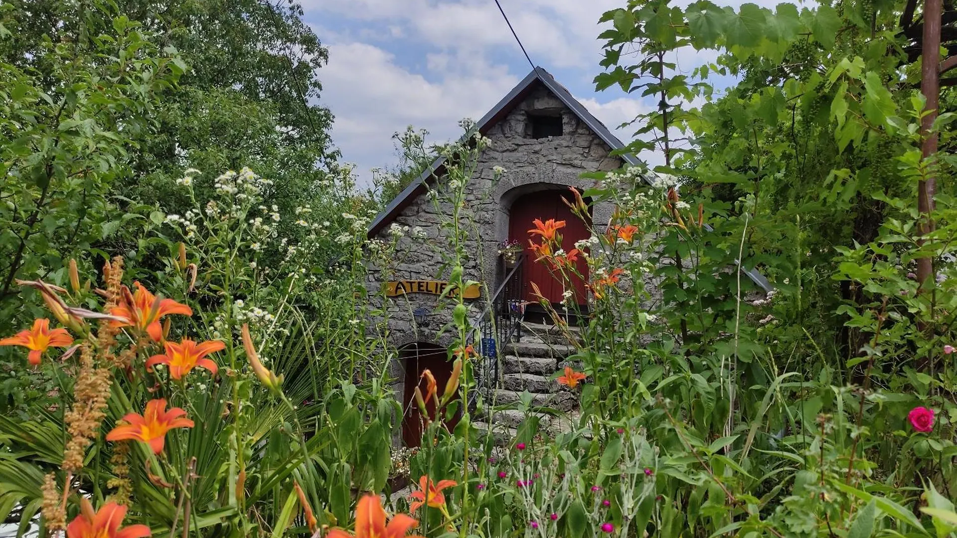 Сasa de vacaciones Country House Atelier Zvoneca
